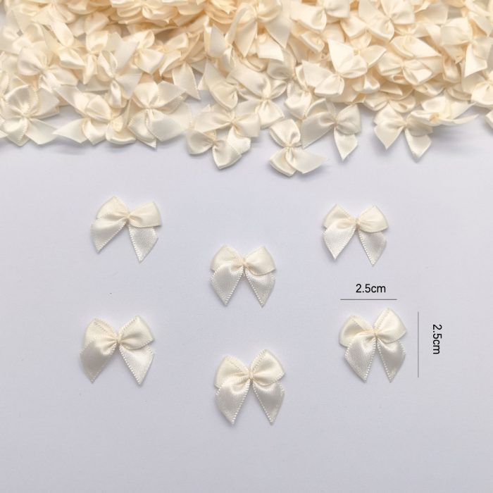 ACTIVE CHIC, DEFINED.